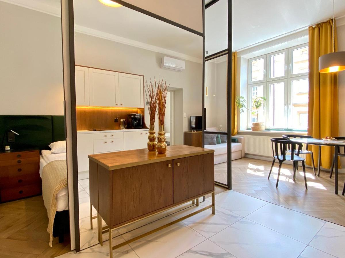Faust Apartments In The Heart Of Kazimierz By Mint Apartment Krakkó Kültér fotó